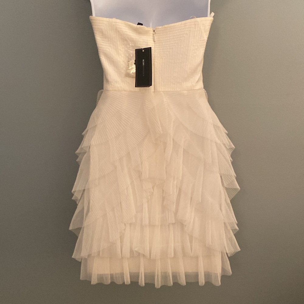 NWT BCBG Tulle Mini Dress. Sz 0 - Picture 3 of 8